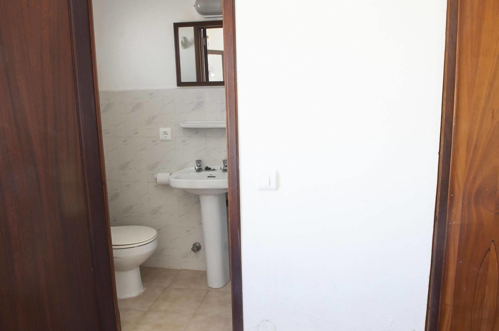 Surfing Concept Hostel Cala Ratjada  Luaran gambar